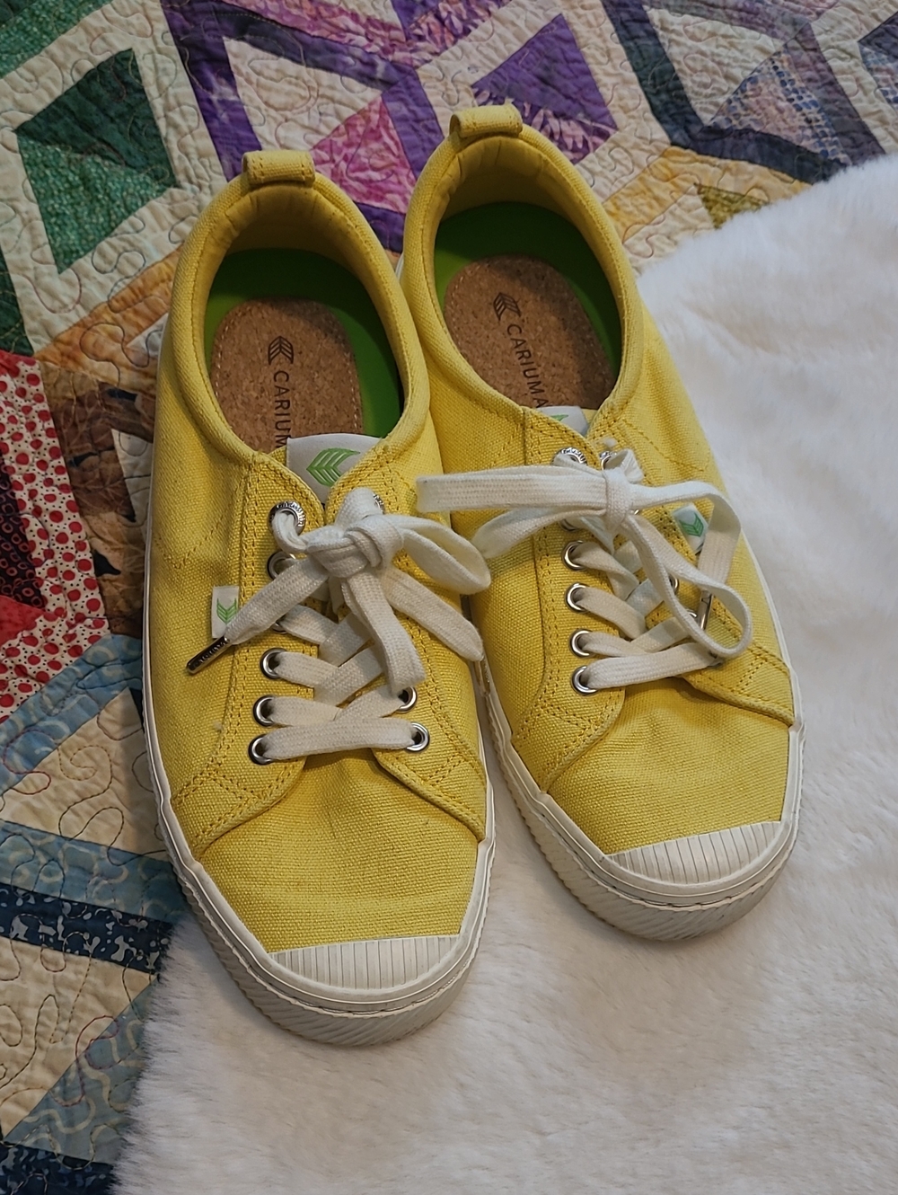 Cariuma OCA Low Top Lace Up Casual Cork Sole Sneakers Size 9.5